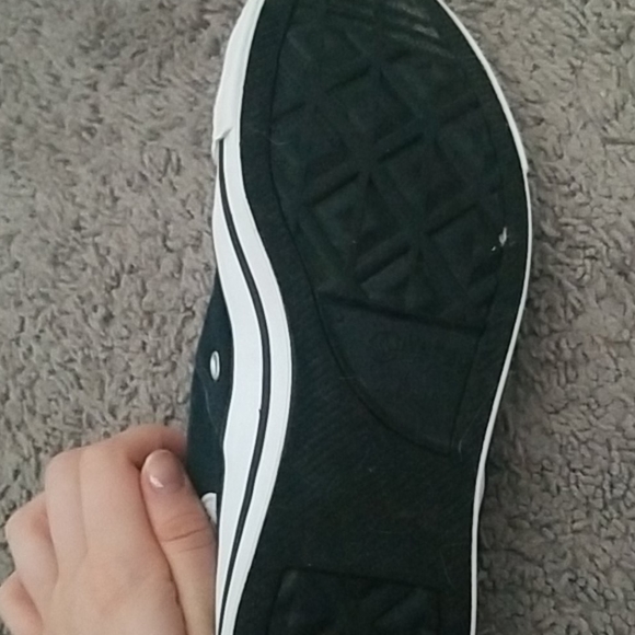 Converse - Picture 12 of 16